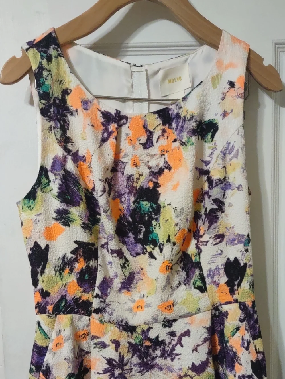 Maeve anthropology Cream Dress with Orange, Purple & Green Floral Print Size 2.